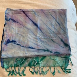 Large tie dye beach towel